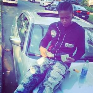 Meet your Posher, Tj